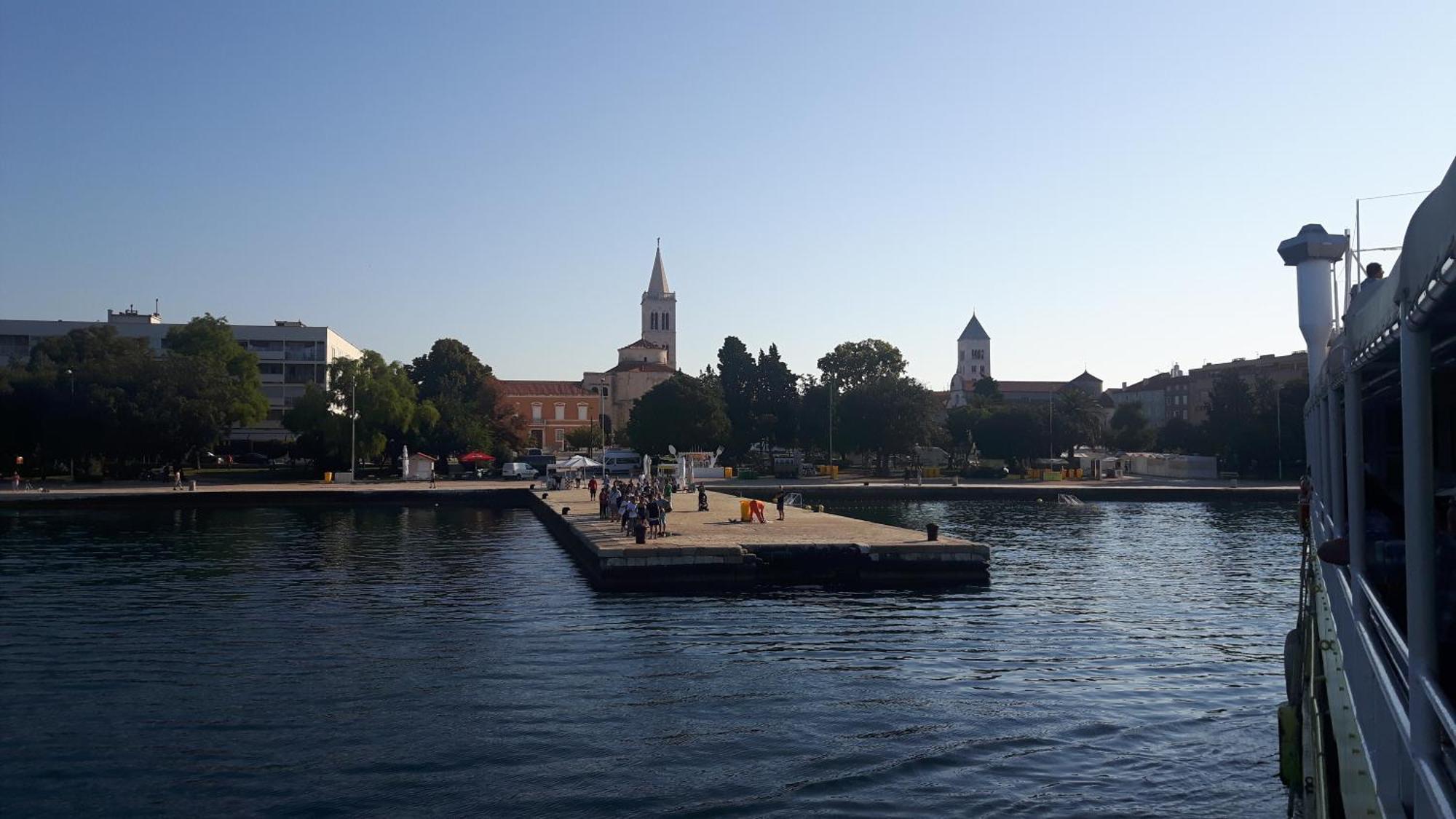 Apartments Tri Mora Ražanac Kültér fotó