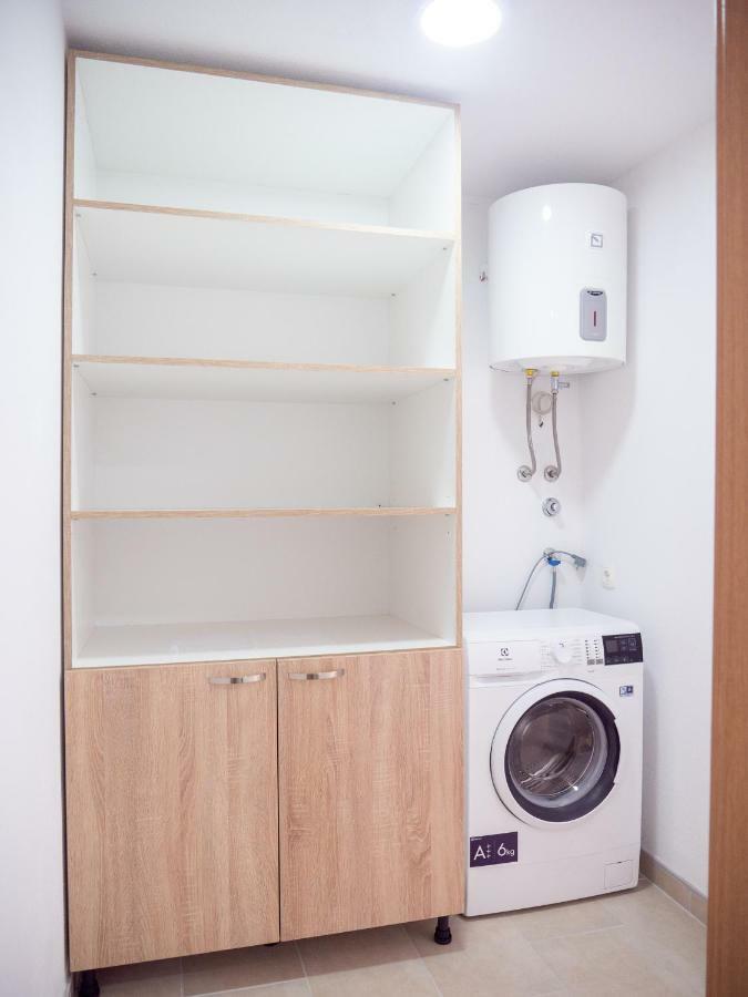 Apartments Tri Mora Ražanac Kültér fotó