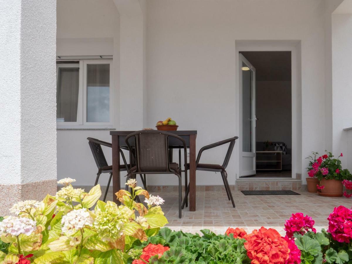 Apartments Tri Mora Ražanac Kültér fotó